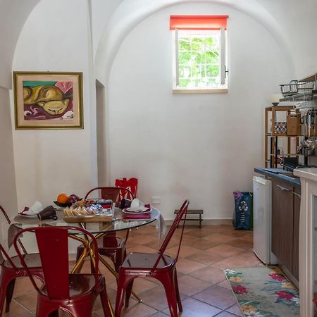B&B Corte Dei Memoli Di Margiotta Giuseppina Lecce Kültér fotó