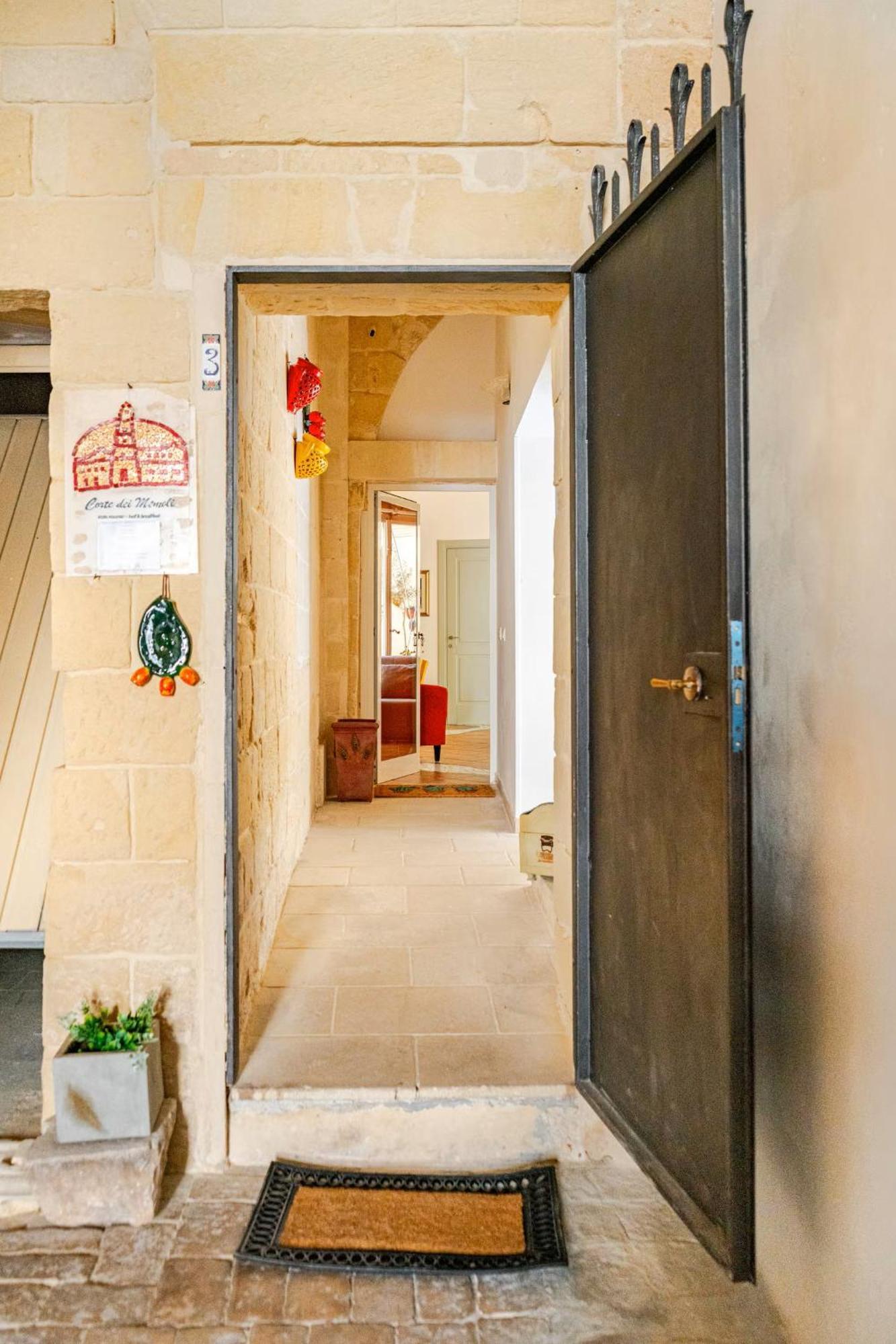 B&B Corte Dei Memoli Di Margiotta Giuseppina Lecce Kültér fotó