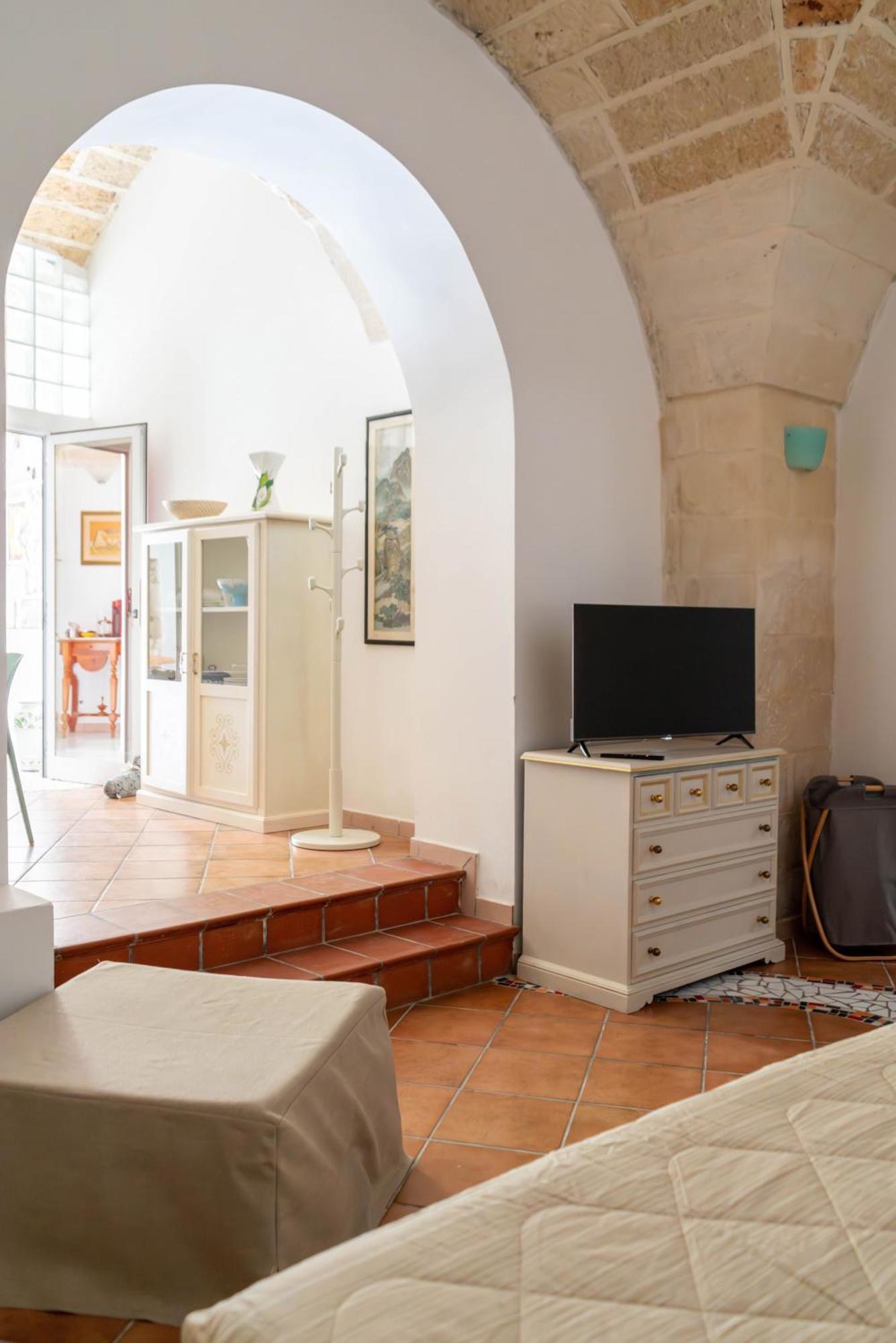 B&B Corte Dei Memoli Di Margiotta Giuseppina Lecce Kültér fotó