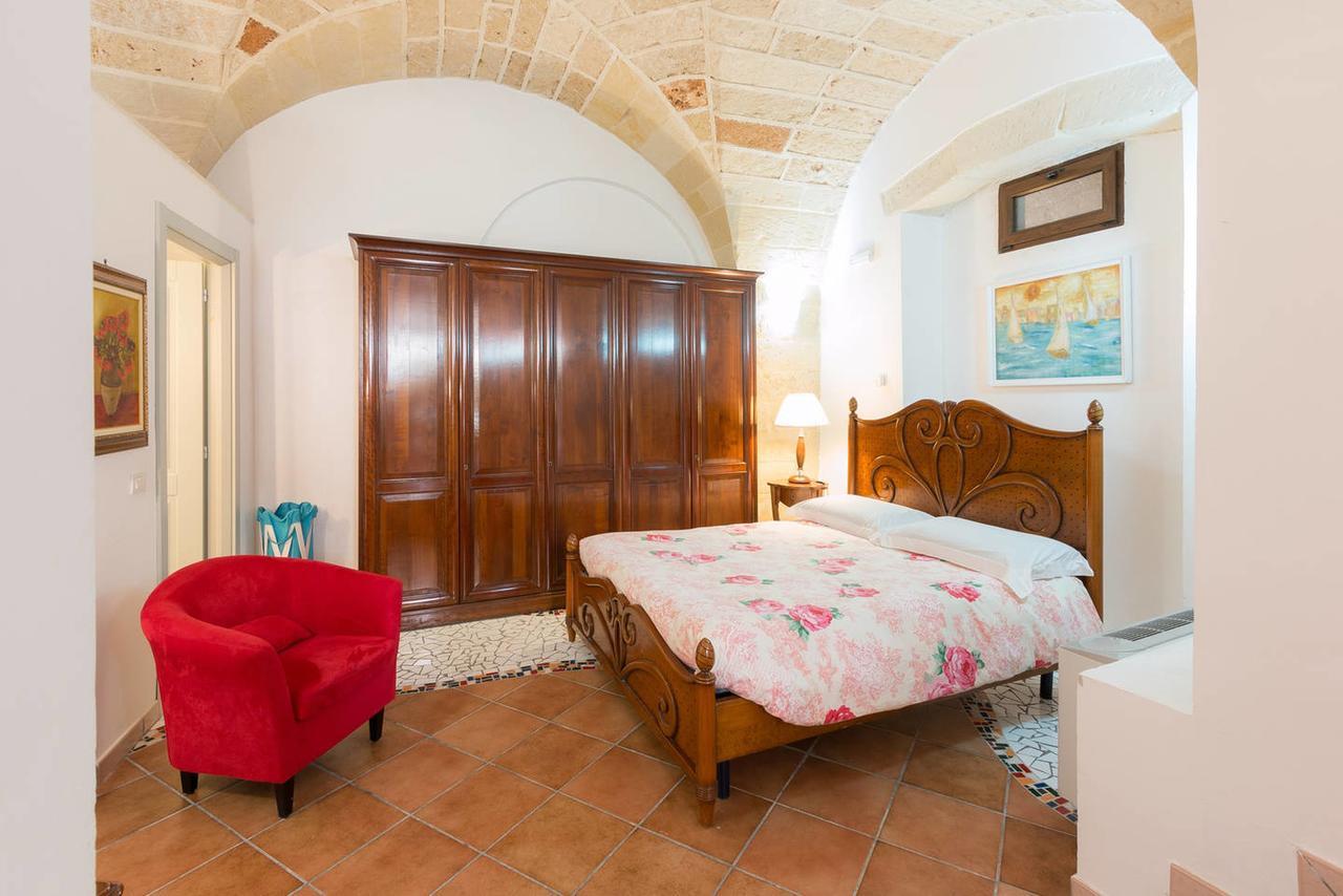 B&B Corte Dei Memoli Di Margiotta Giuseppina Lecce Kültér fotó